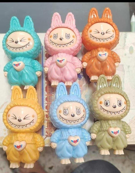 FACECHANGING LABUBU KEYCHAIN